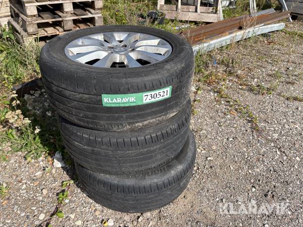 Dæk med Mercedes alu