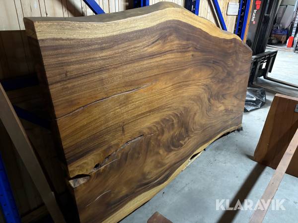 Plankebord med understel akacie olieret 1 hel plade