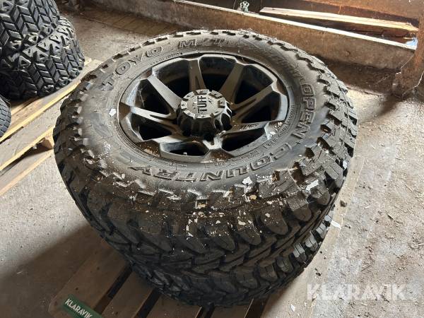 Offroad hjul Toyo 295/70-R17