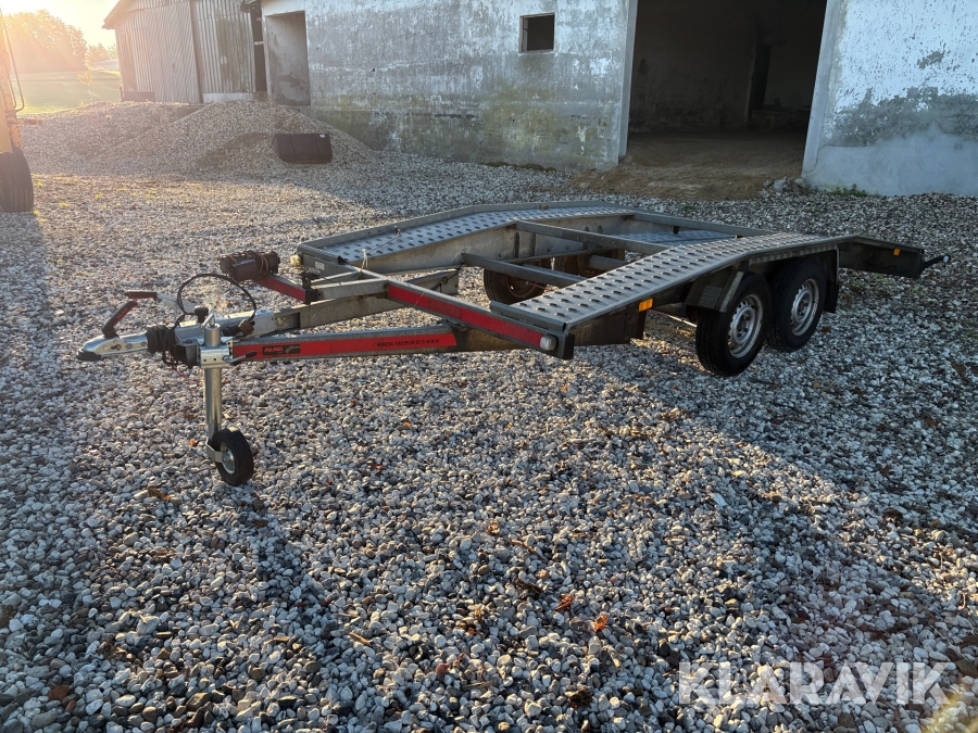 Autotrailer Tema 2700