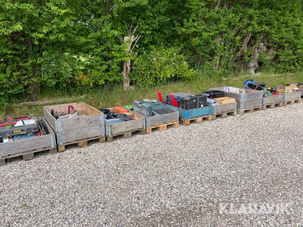 Blandet lot  værktøj,  opbevaringskasser div