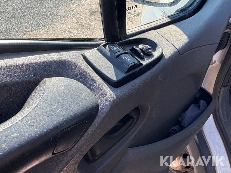 Varebil Iveco Daily 35S11