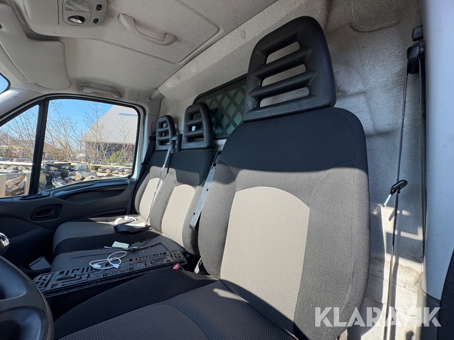 Varebil Iveco Daily 35S11