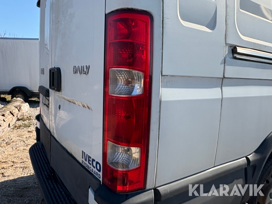 Varebil Iveco Daily 35S11