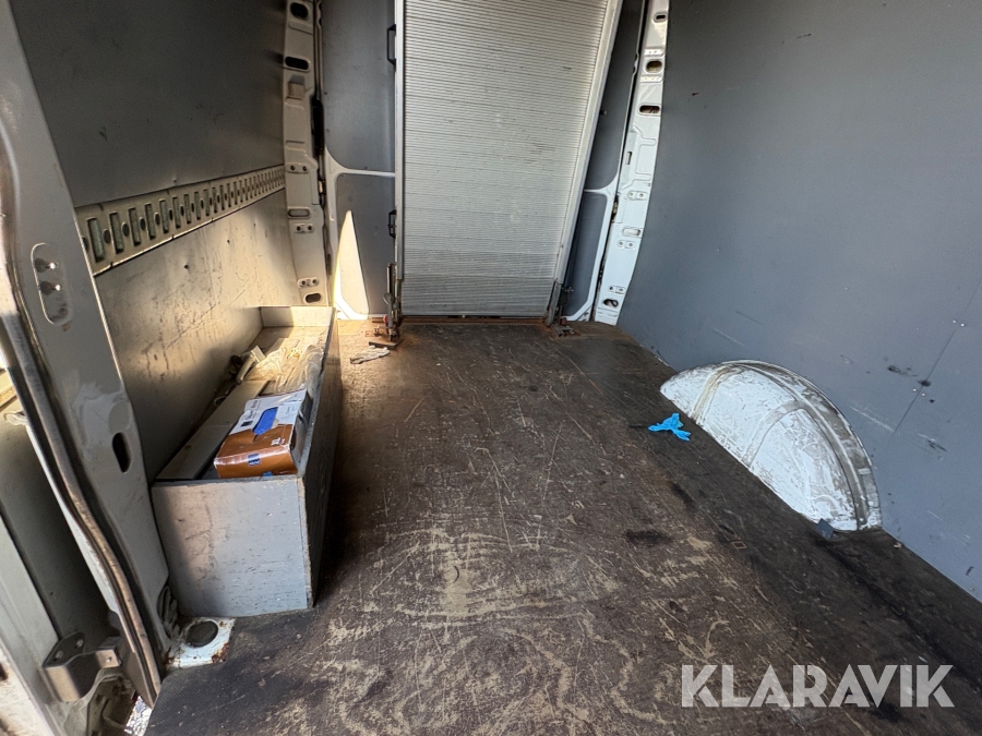 Varebil Iveco Daily 35S11