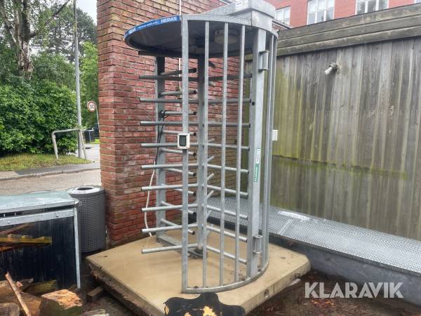 Karrusel til byggeplads Heras på beton fod