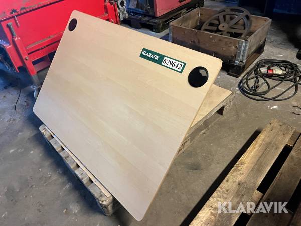 Vægmonteret hæve/sænke bord