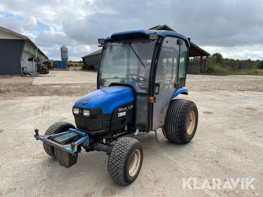 Traktor New Holland TC27D
