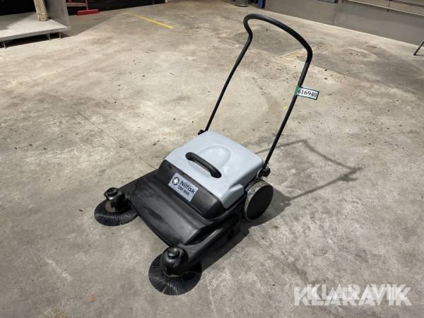 Fejemaskine Nilfisk Sweeper 800
