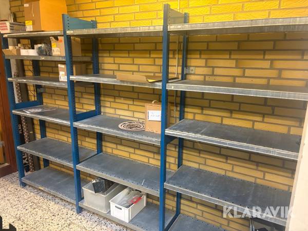 Reoler - 17 ens sektioner, 36 hylder i alt