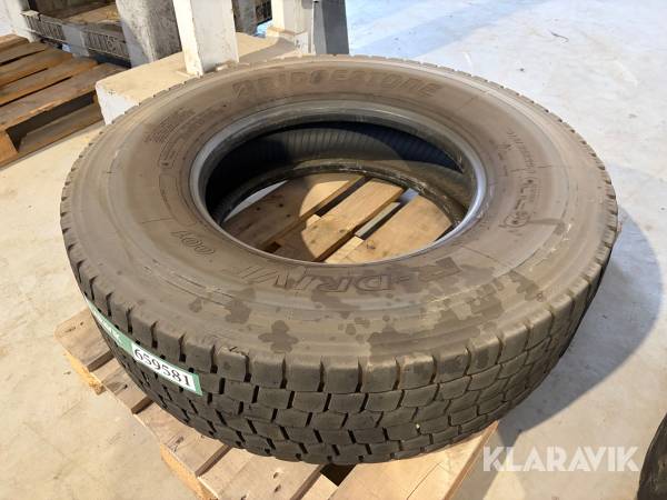 Dæk Bridgestone R-drive 1 styk