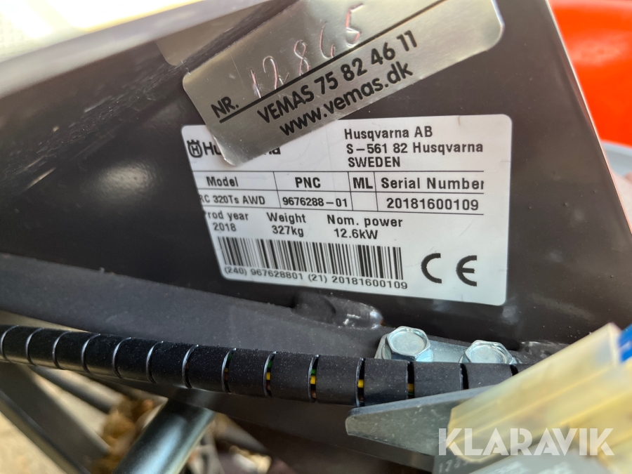 Klipper med opsamler Husqvarna RC 320Ts AWD
