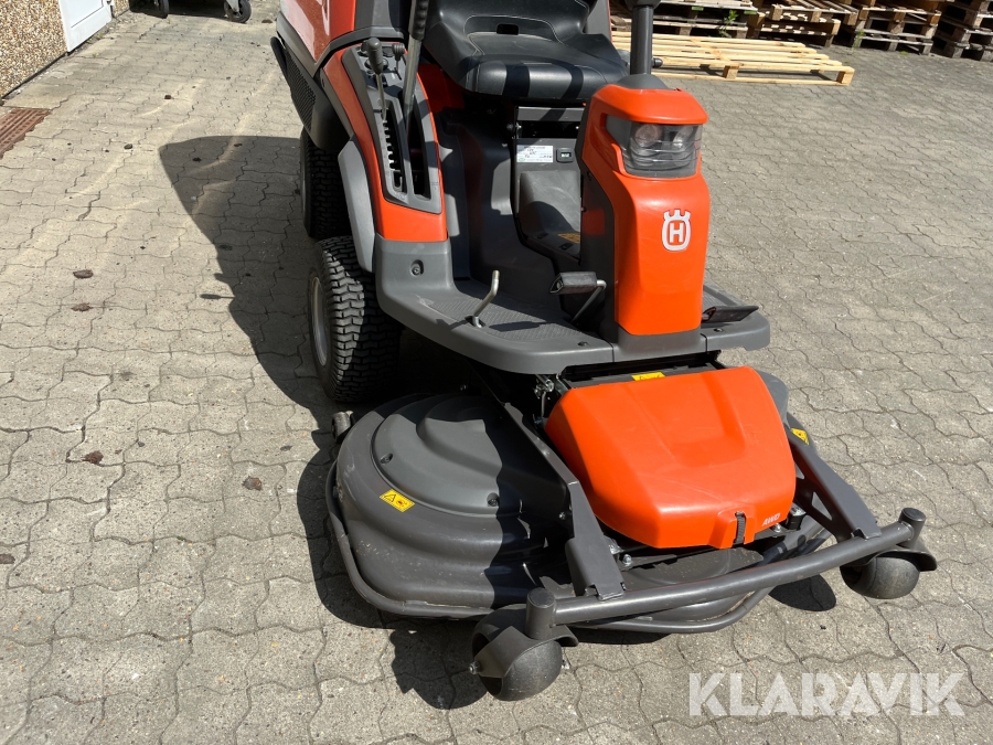 Klipper med opsamler Husqvarna RC 320Ts AWD
