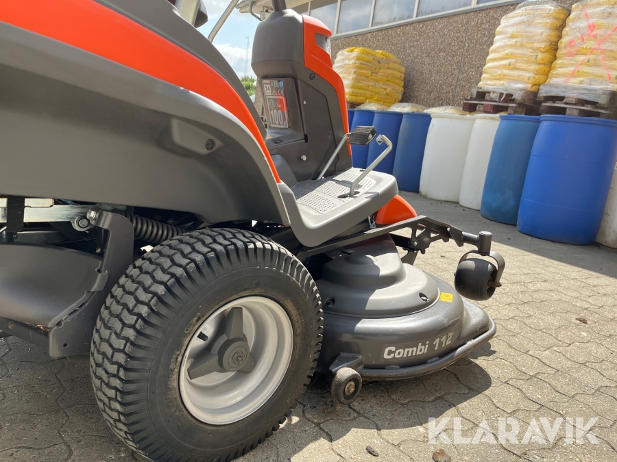 Klipper med opsamler Husqvarna RC 320Ts AWD