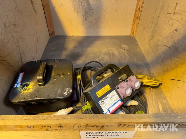 Strøm fordelingsbox ELSPRO 3380120 24V