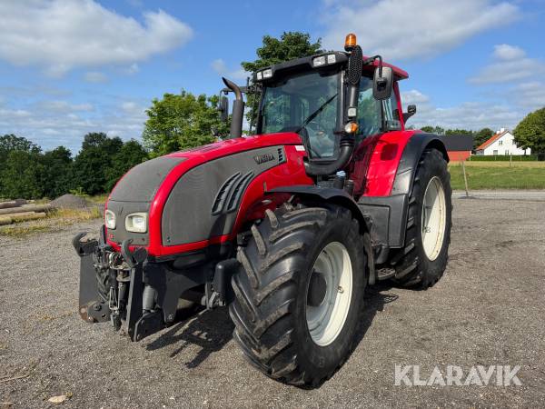 Traktor Valtra T203