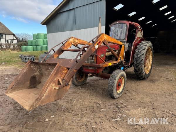 Traktor Mc Cornmick 624