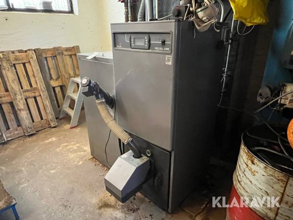 Pillefyr Vølund Pellux 200E med 300 Liter magasin