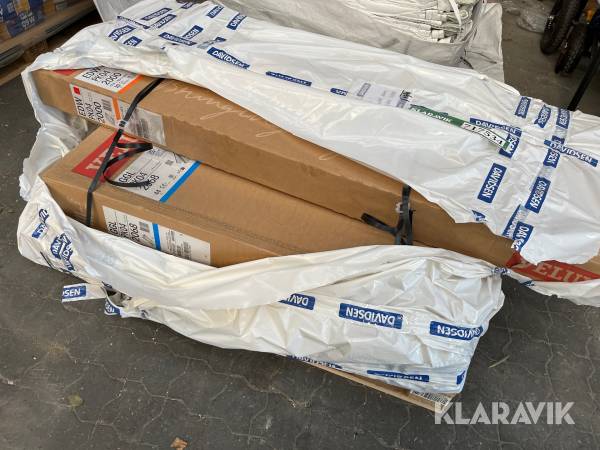 Tag vindue Velux GGL PK04 2068 med inddækning