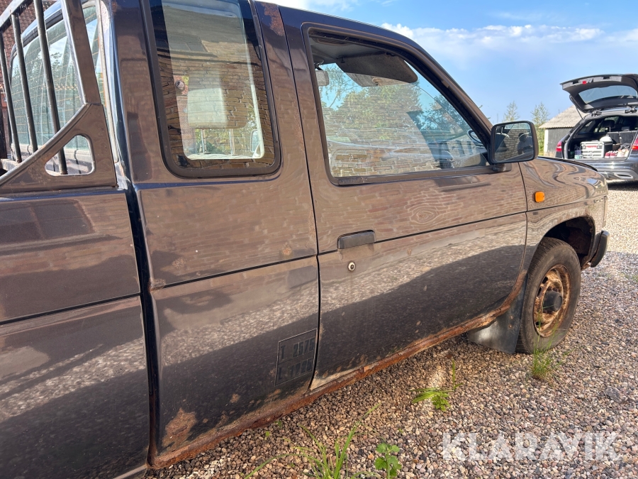 Pickup Nissan Kingcab