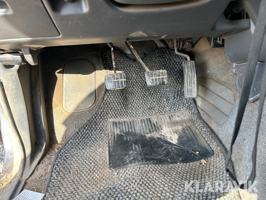 Pickup Nissan Kingcab