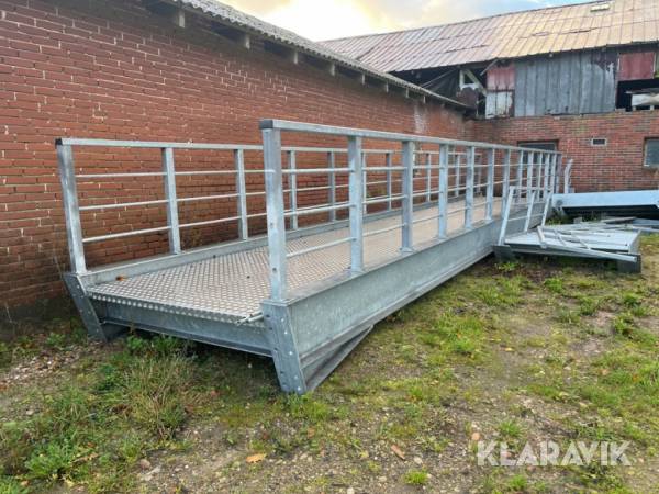 Gangbro i galvaniseret stål