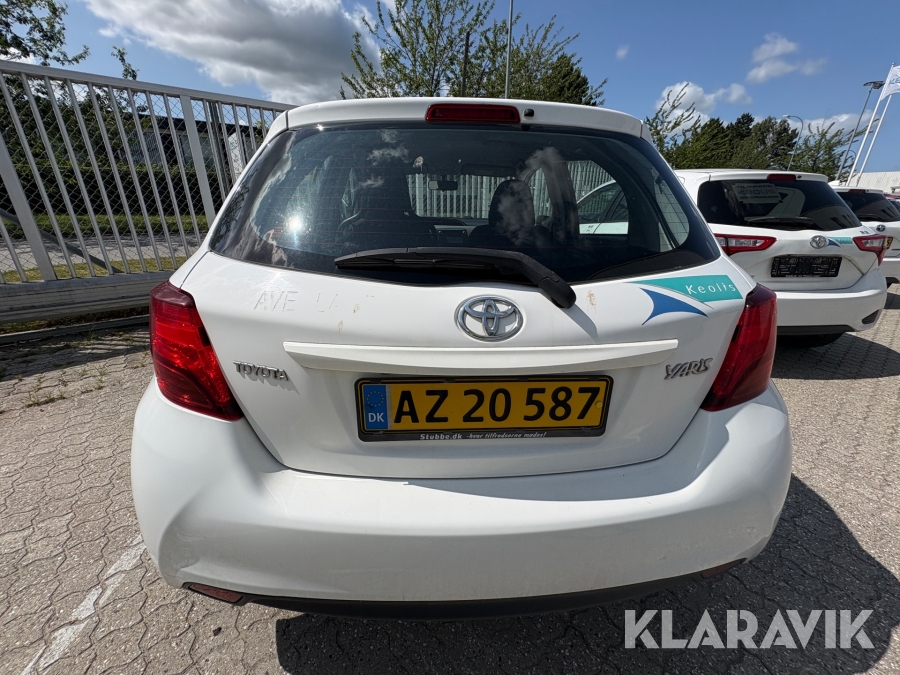 Varebil Toyota Yaris Van 1.4 D-4D