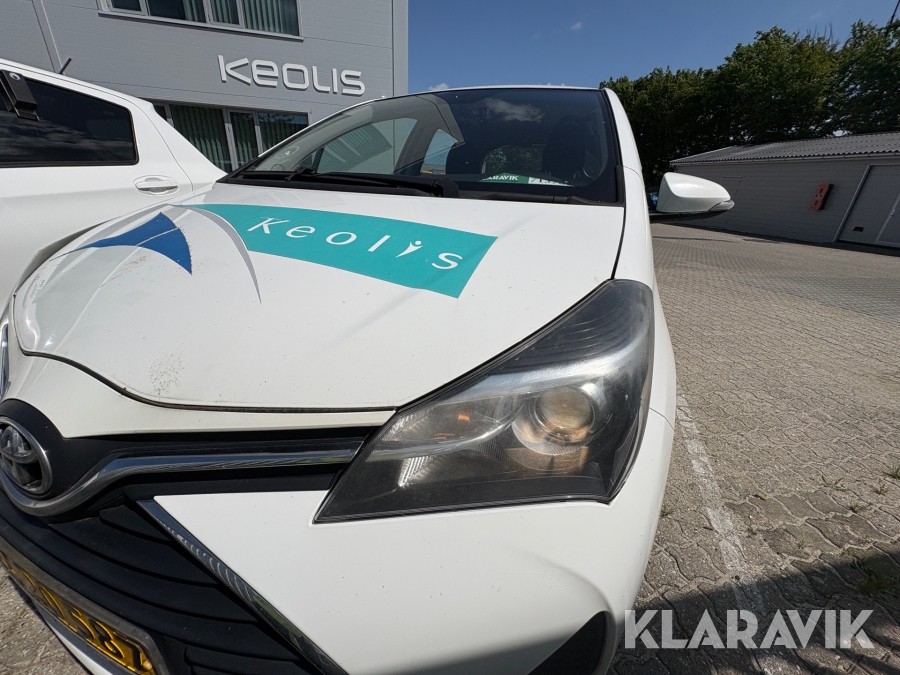 Varebil Toyota Yaris Van 1.4 D-4D