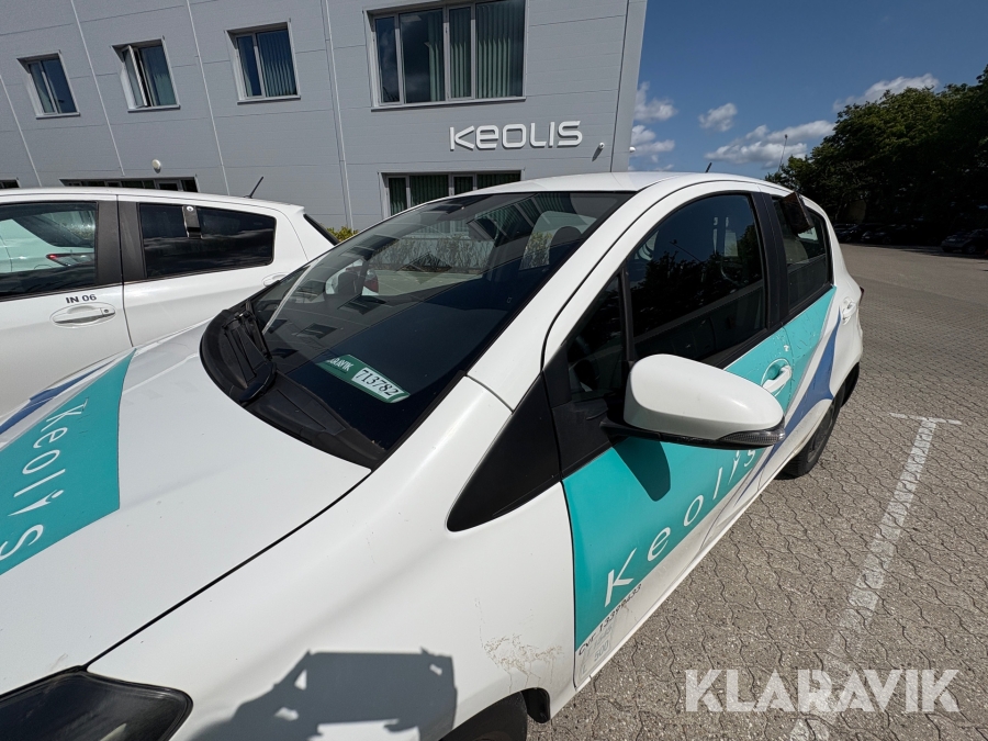 Varebil Toyota Yaris Van 1.4 D-4D