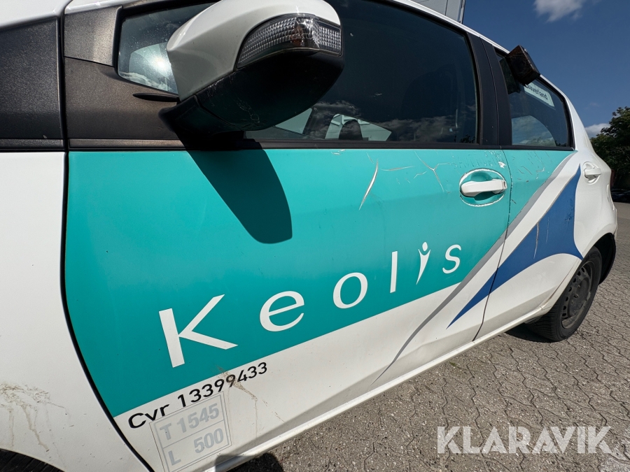 Varebil Toyota Yaris Van 1.4 D-4D