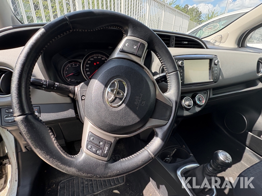 Varebil Toyota Yaris Van 1.4 D-4D