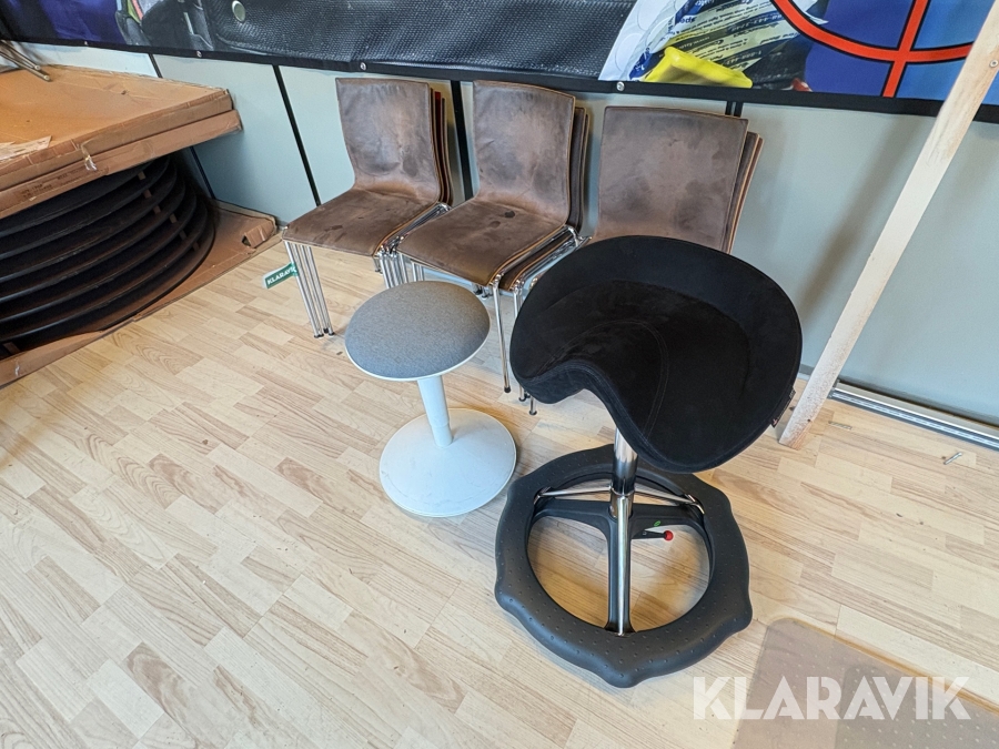 Parti stole og borde