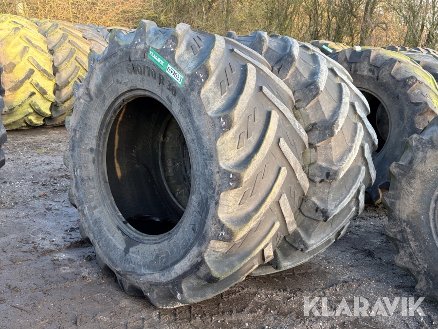 Landbrugsdæk Kleber +Trelleborg 600/70R30 2 styk