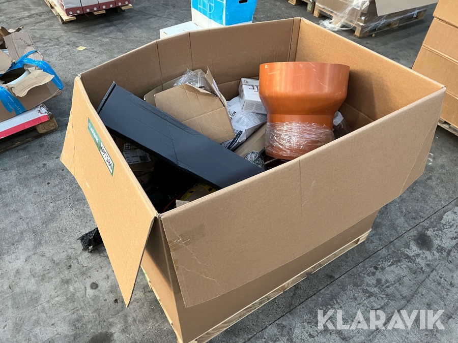 Lot - Assorteret overskud