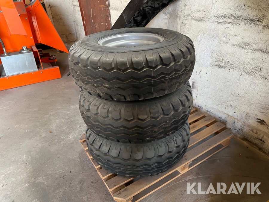 Dæk Superking Implement