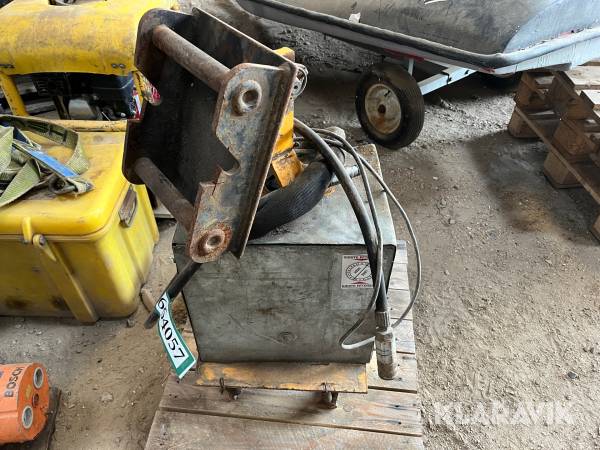 Hydraulisk kantstenstank S 30 200
