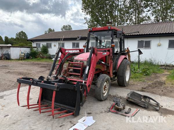 Traktor Dong Feng 440