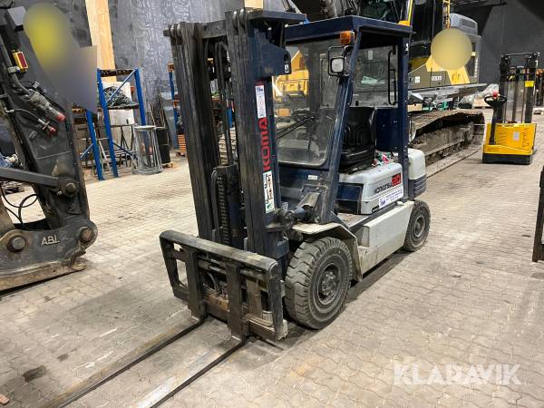 Gastruck Komatsu FG20T-11E