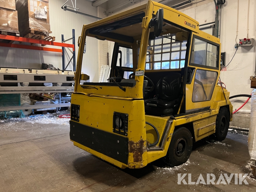 Lufthavns truck Charlatte T 135