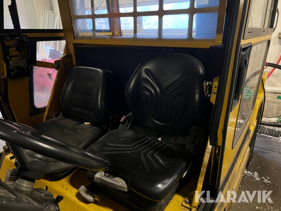 Lufthavns truck Charlatte T 135