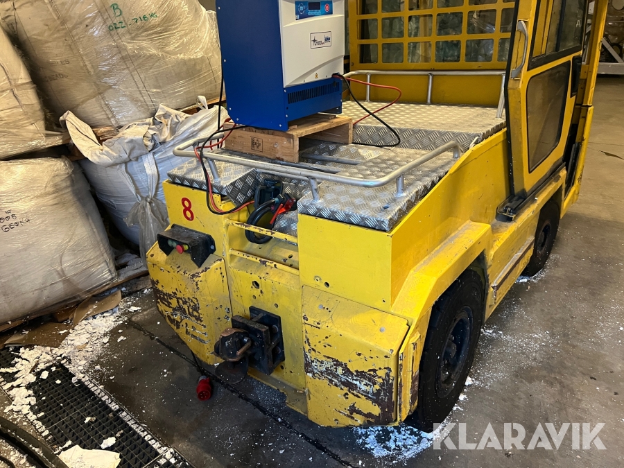 Lufthavns truck Charlatte T 135