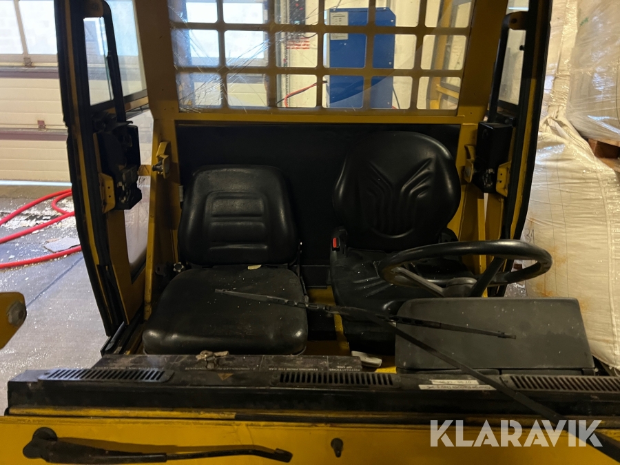 Lufthavns truck Charlatte T 135