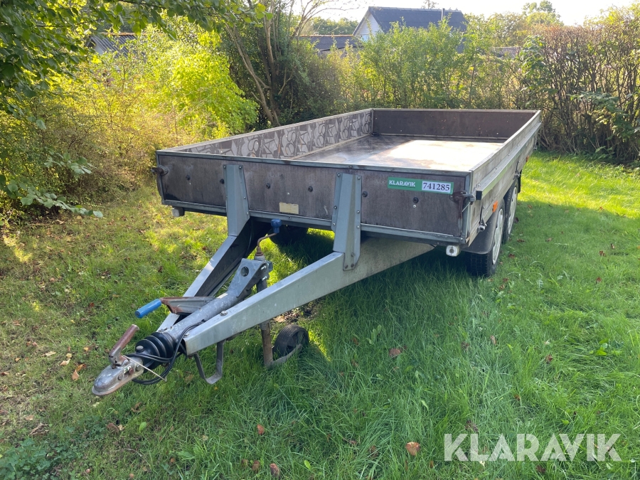 Trailer Variant 1606