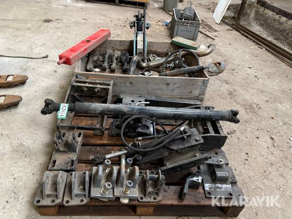 Reservedele New Halland assorteret