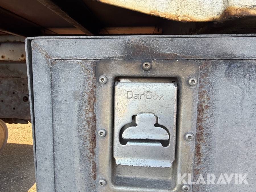 Renault lastbil – med skiftelad, lift og container Renault Midlum