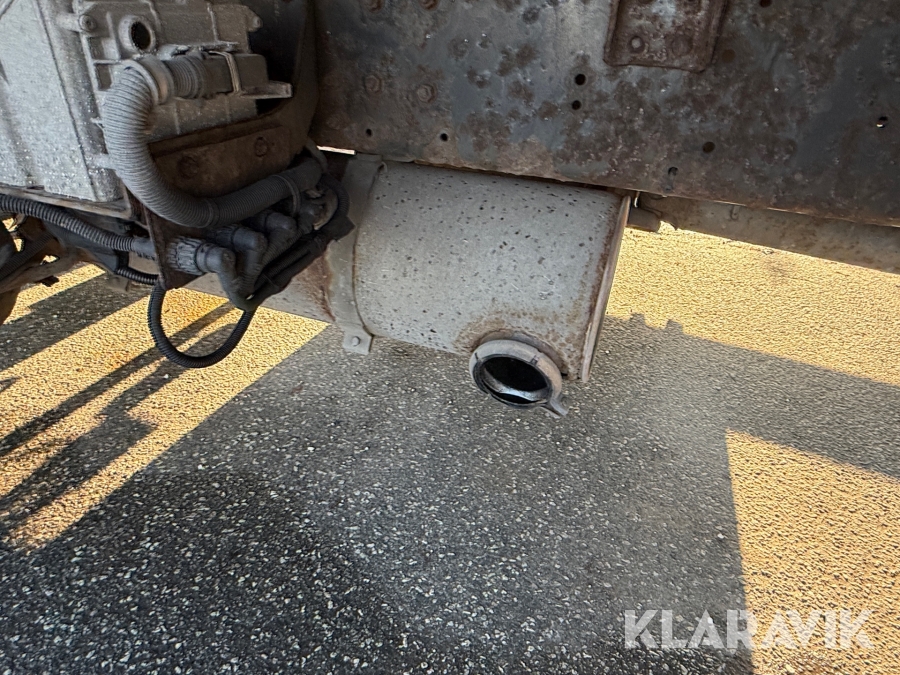 Renault lastbil – med skiftelad, lift og container Renault Midlum