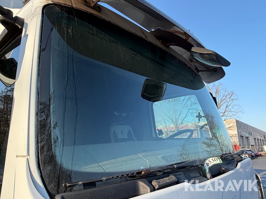 Renault lastbil – med skiftelad, lift og container Renault Midlum