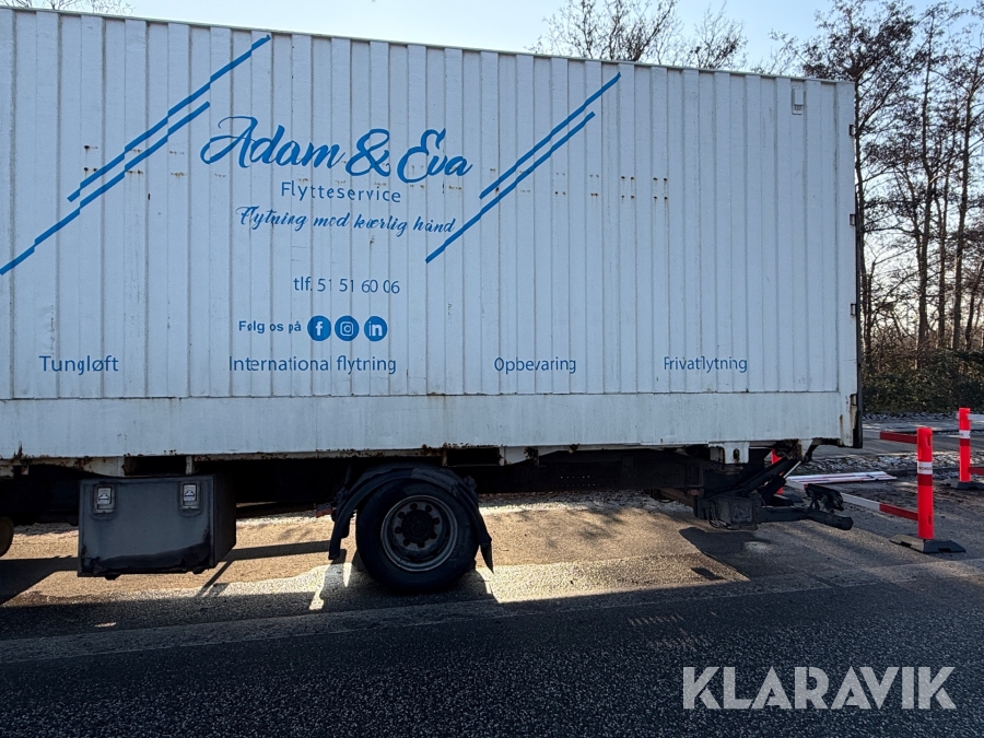 Renault lastbil – med skiftelad, lift og container Renault Midlum