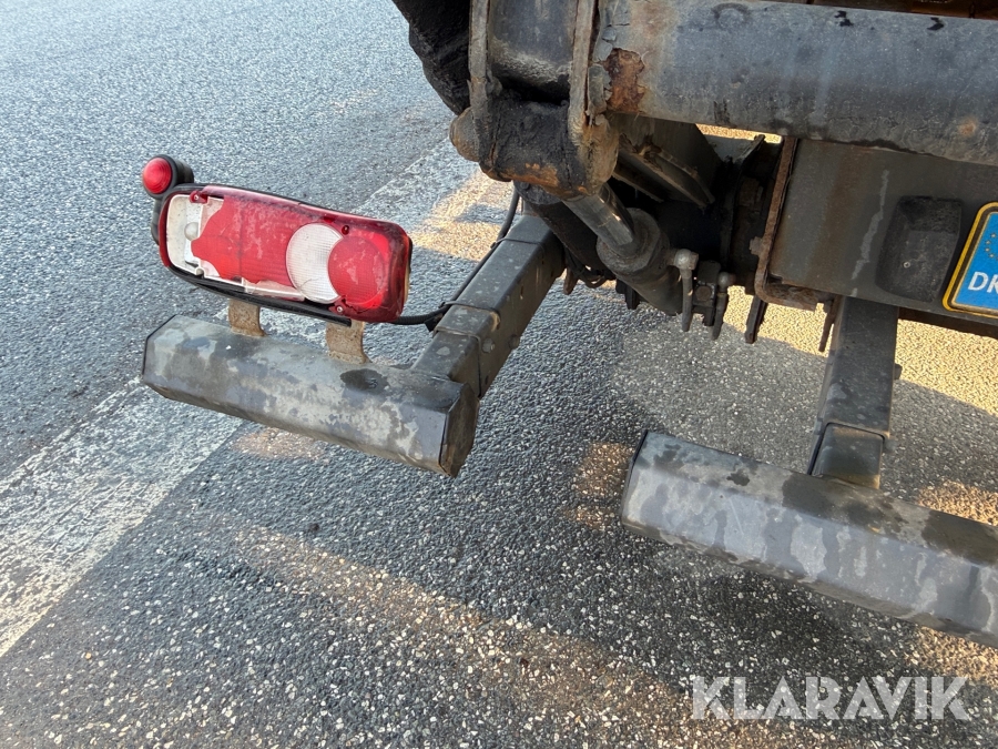 Renault lastbil – med skiftelad, lift og container Renault Midlum