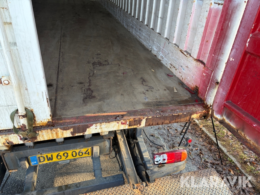 Renault lastbil – med skiftelad, lift og container Renault Midlum